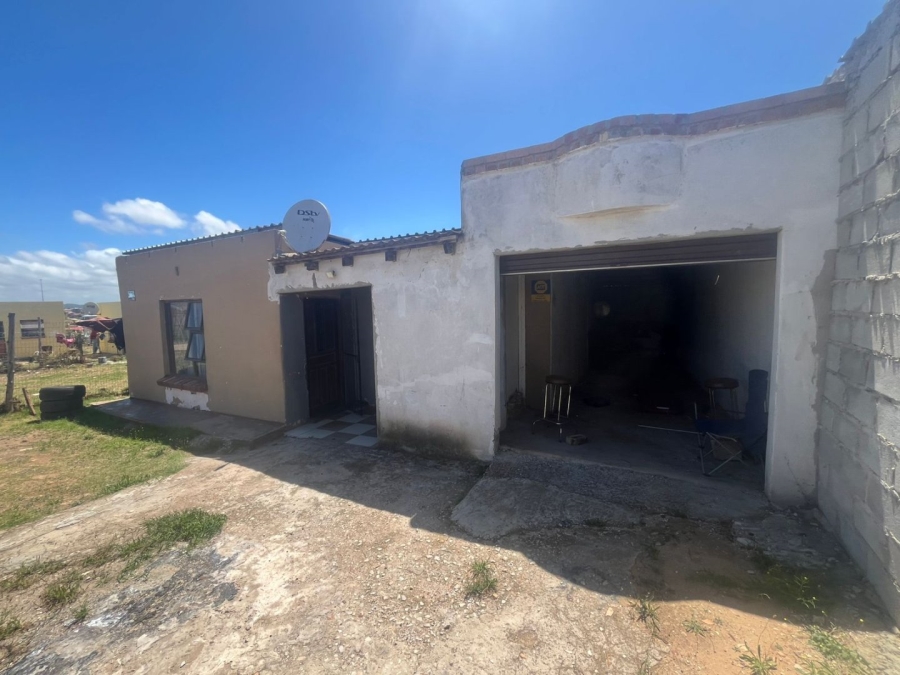 2 Bedroom Property for Sale in Kwadwesi Eastern Cape